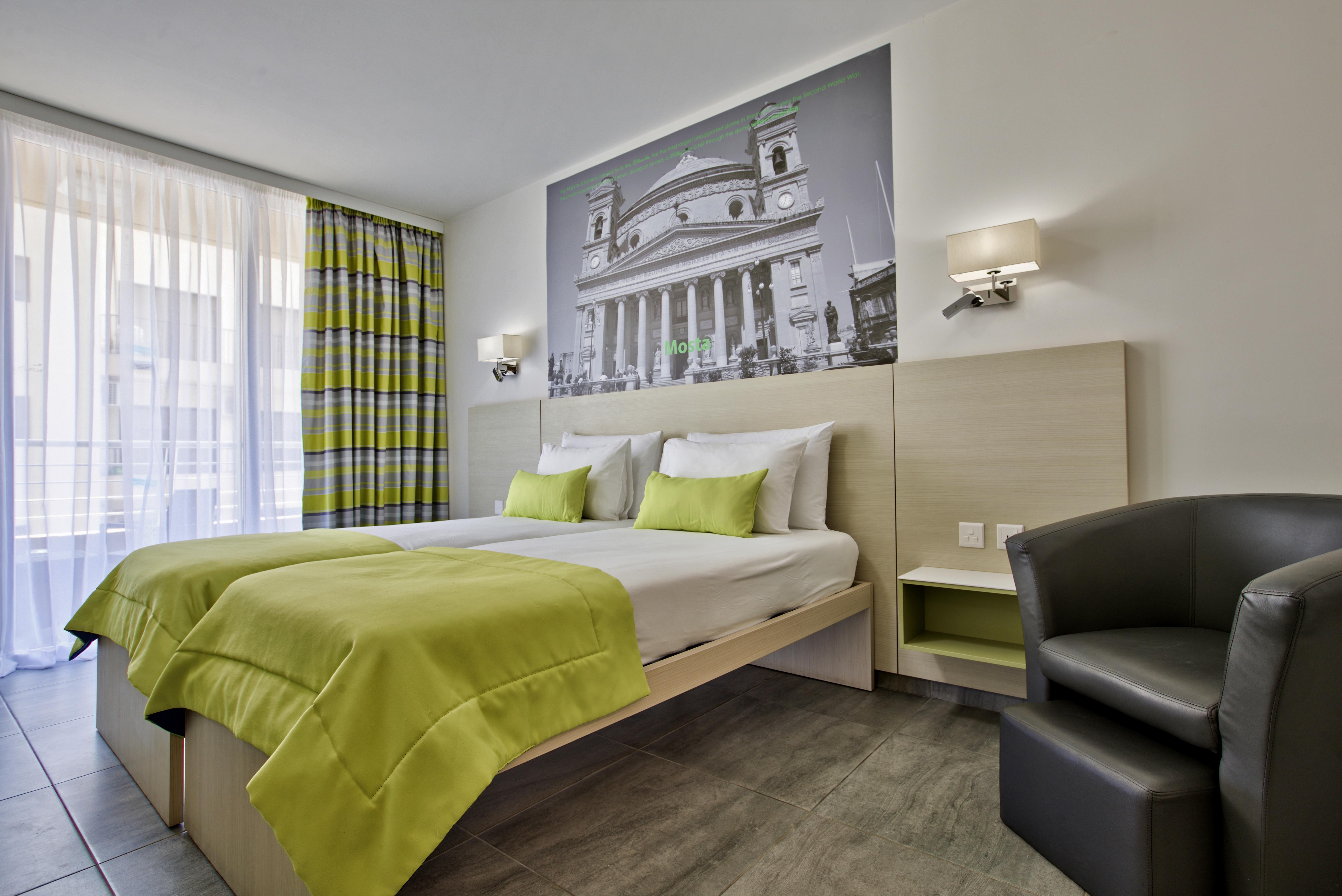 Santana Hotel